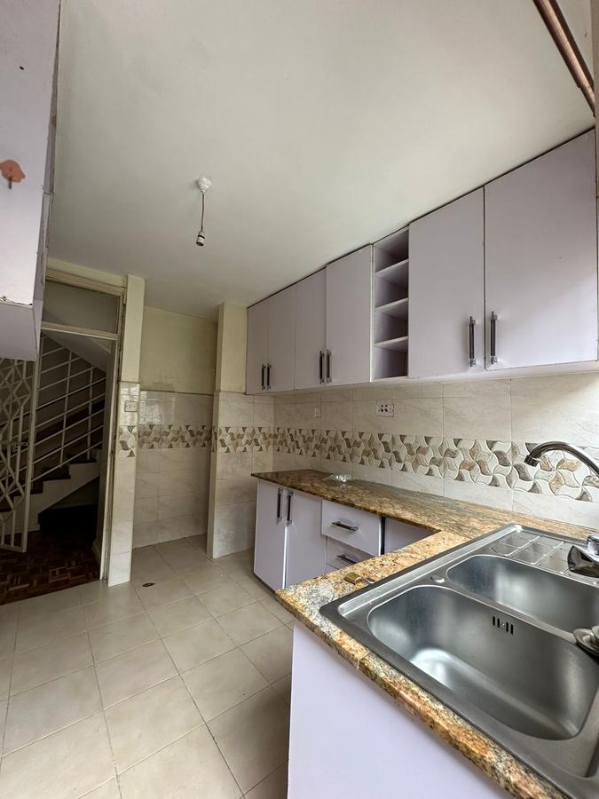 4 Bed Townhouse with En Suite in Lavington - 5