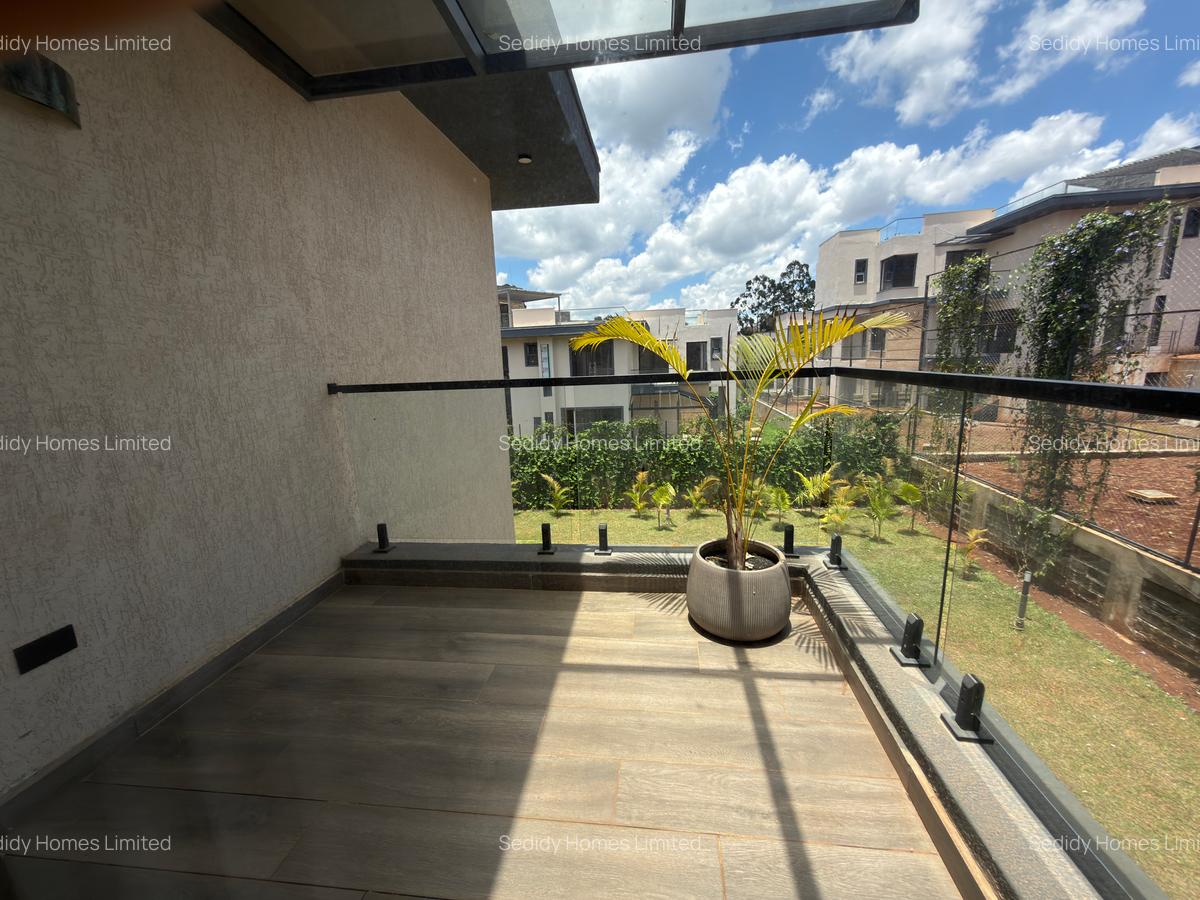 4 Bed Villa with En Suite in Loresho - 20