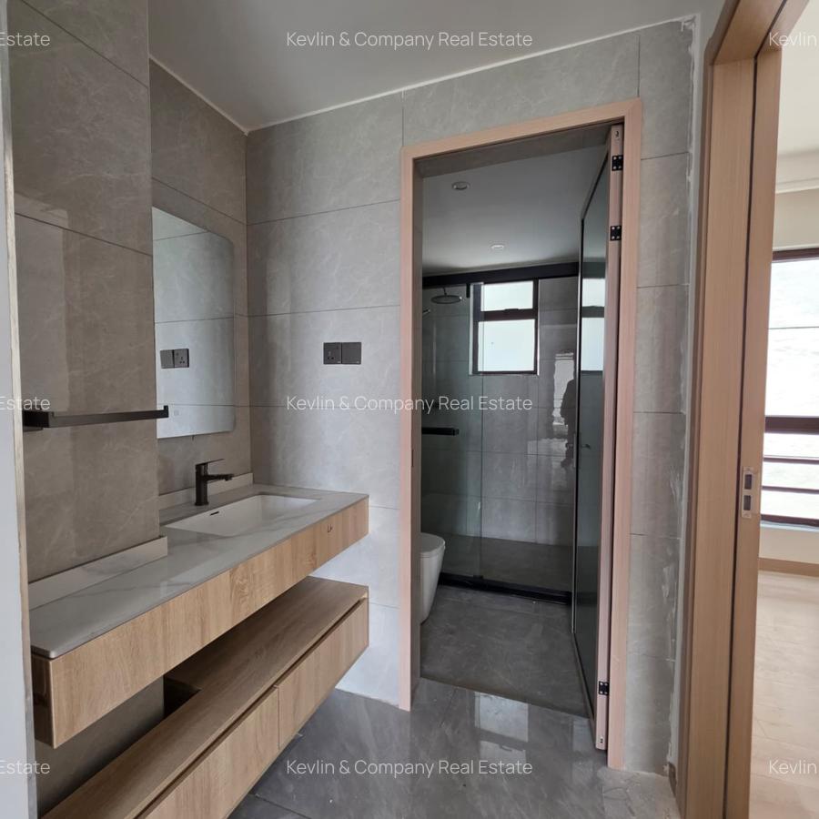 2 Bed Apartment with Swimming Pool in Riverside - 3