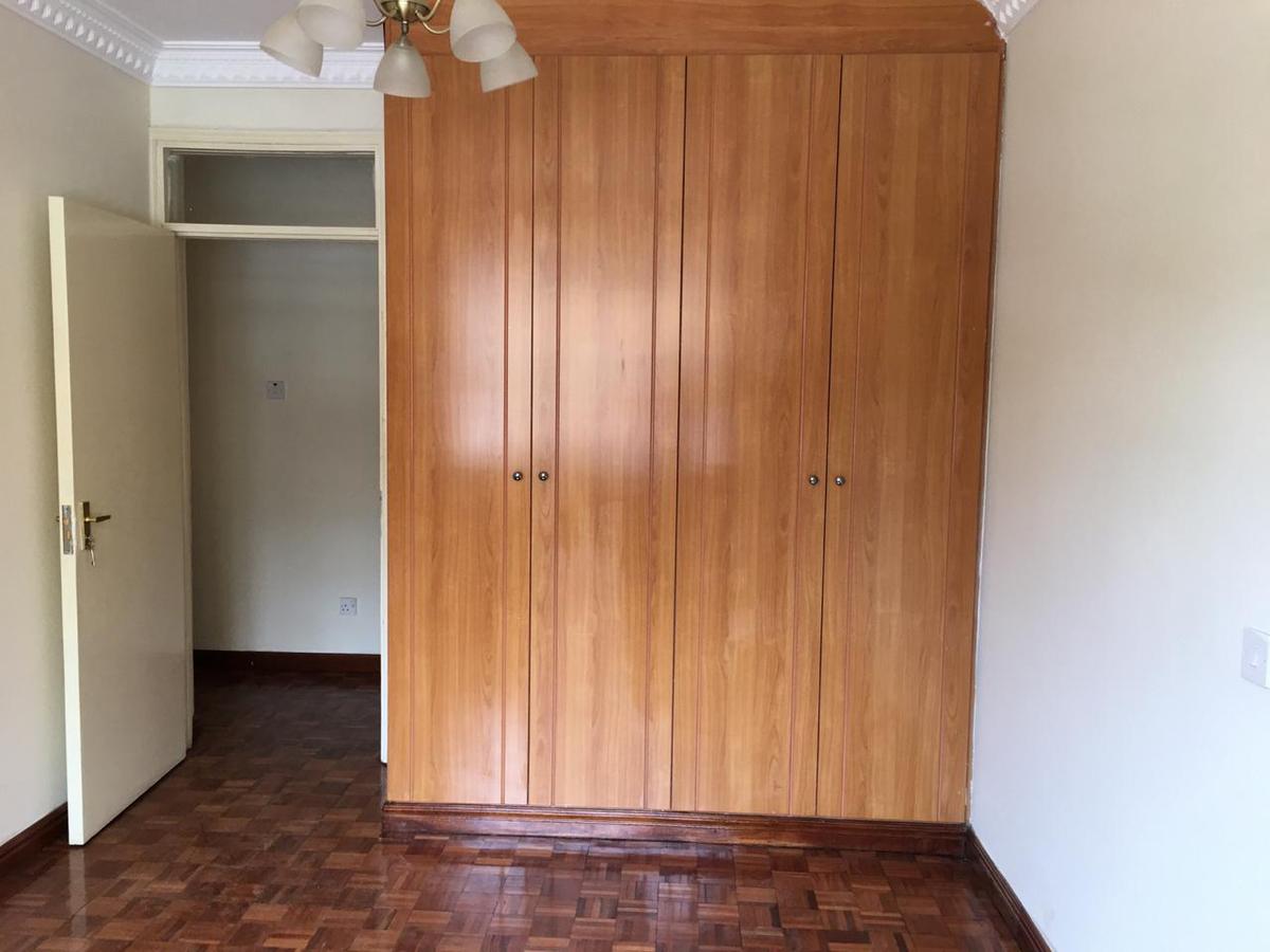 3 Bed Apartment with En Suite in Rhapta Road - 5