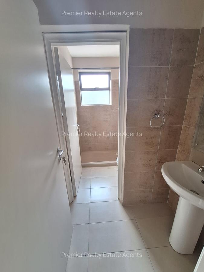 2 Bed Apartment with En Suite at Kitisuru - 5
