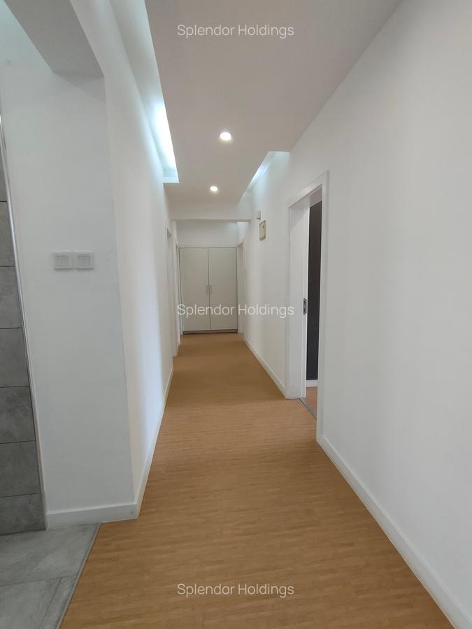 4 Bed Apartment with En Suite in Lavington - 6