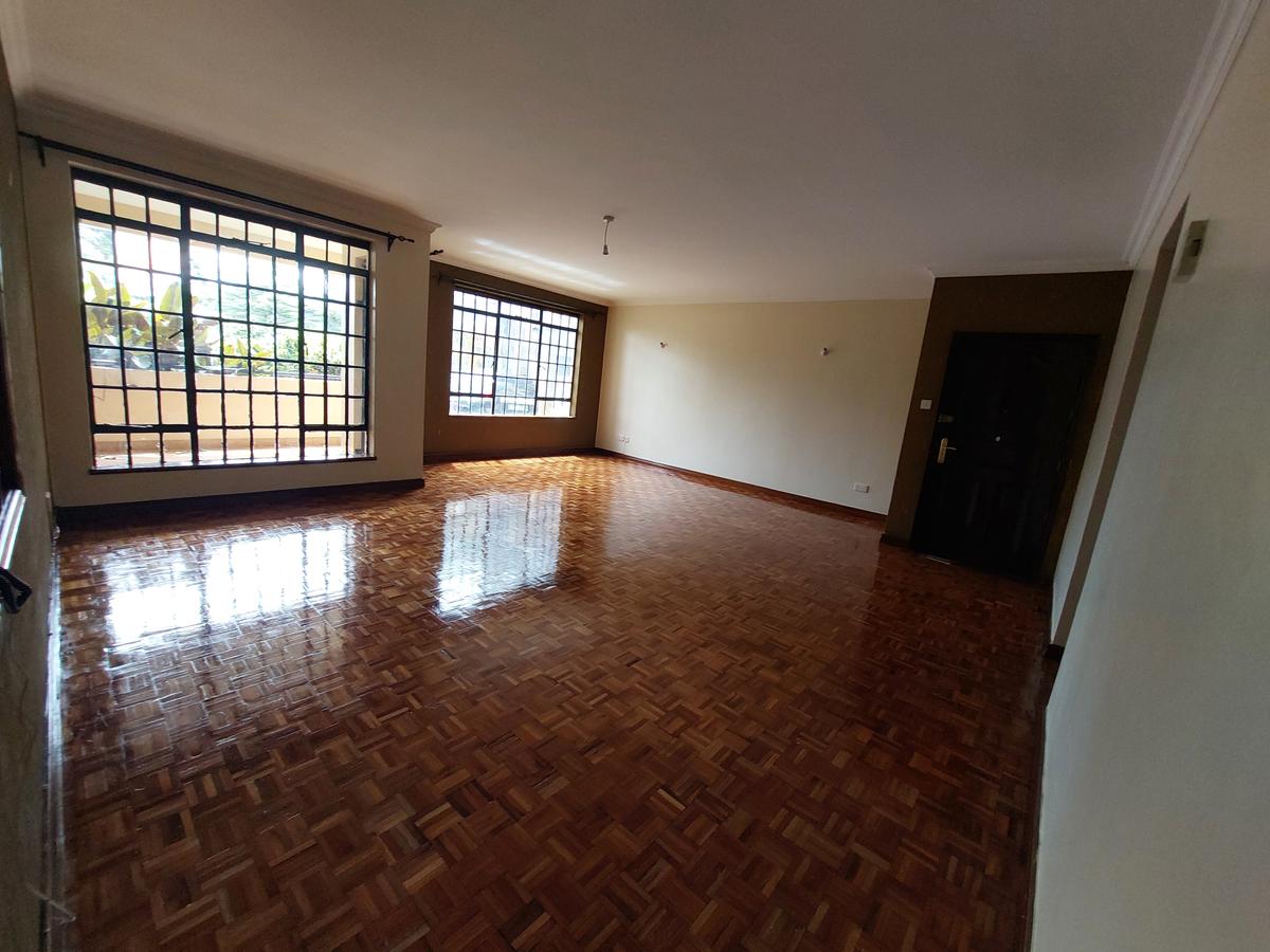 3 Bed Apartment with En Suite at Kingara Road - 6