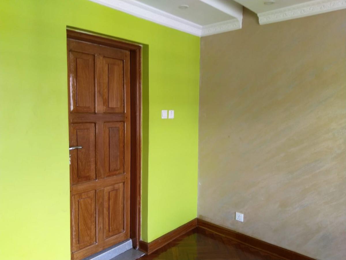 3 Bed Apartment with En Suite in Imara Daima - 4