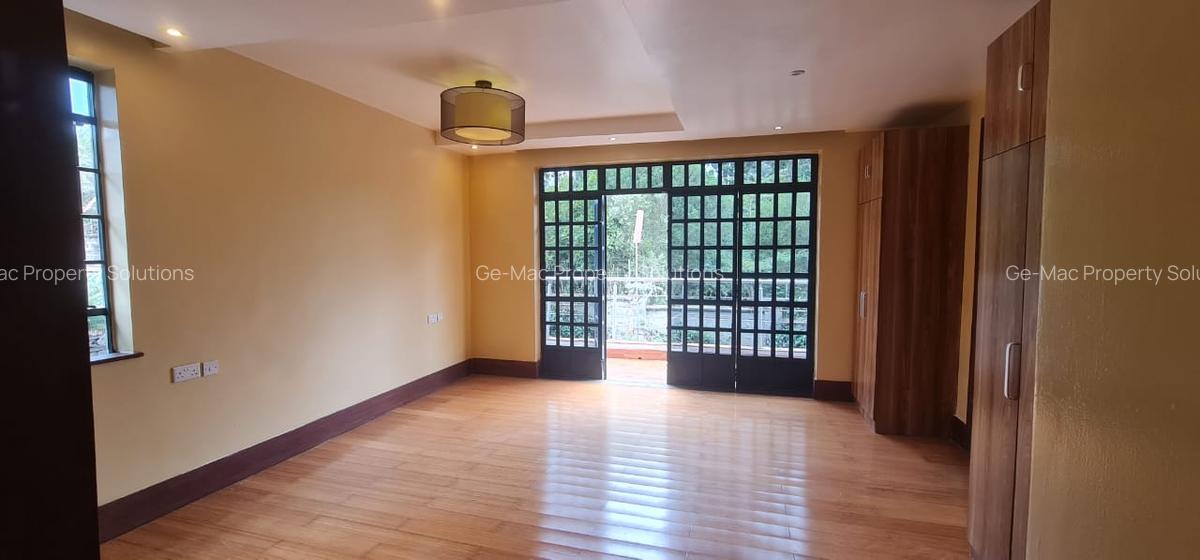 4 Bed Townhouse with En Suite in Runda - 15