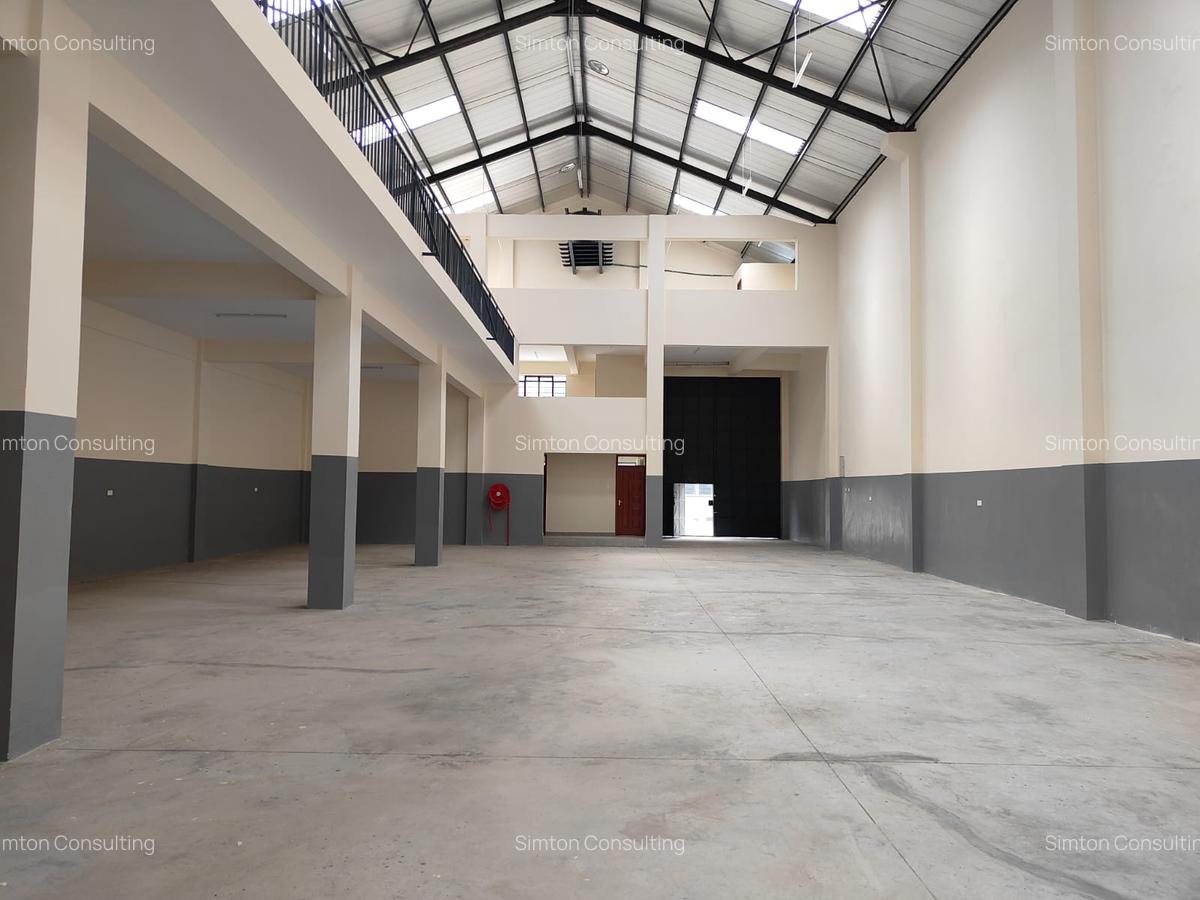 Warehouse with Fibre Internet at Edelman - 2