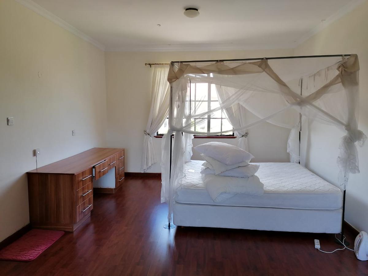 6 Bed Townhouse with En Suite at Bogani - 11