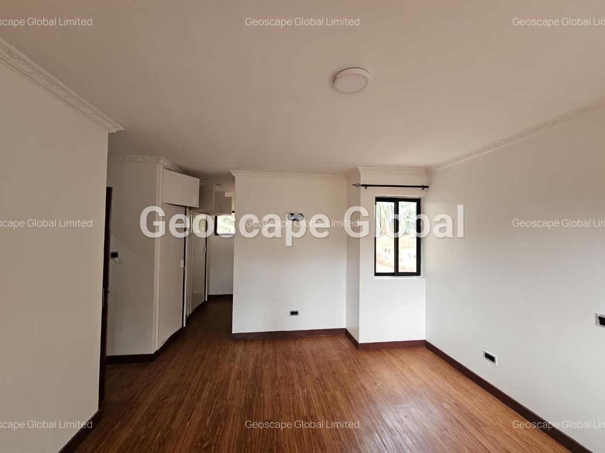 4 Bed House with En Suite in Loresho - 2