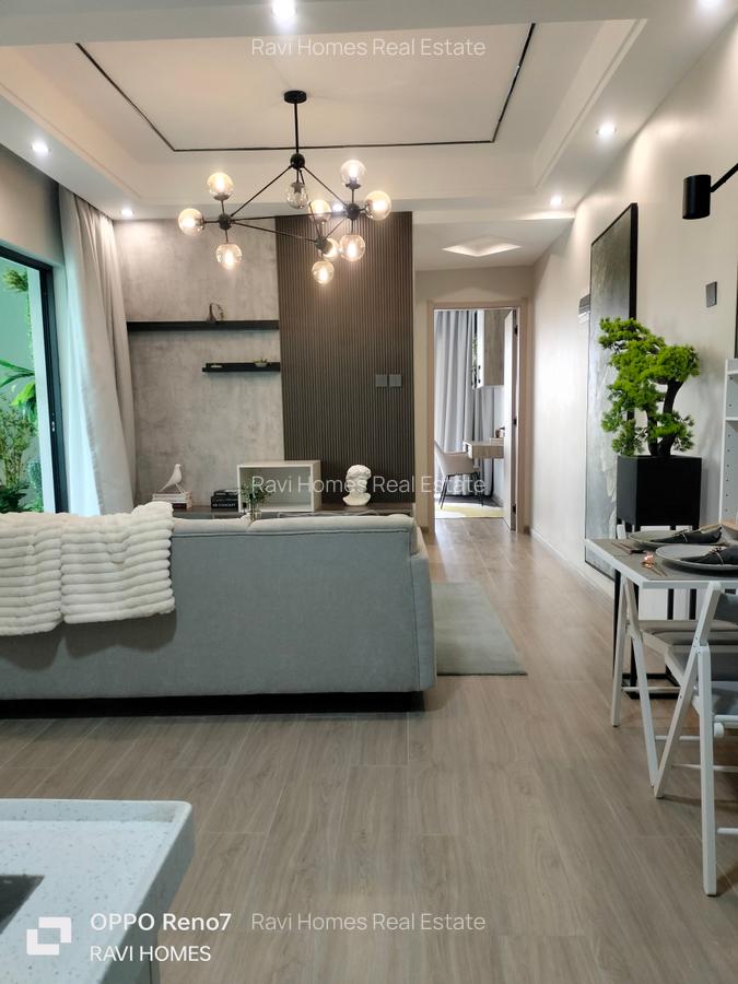 1 Bed Apartment with Swimming Pool in Kilimani - 2