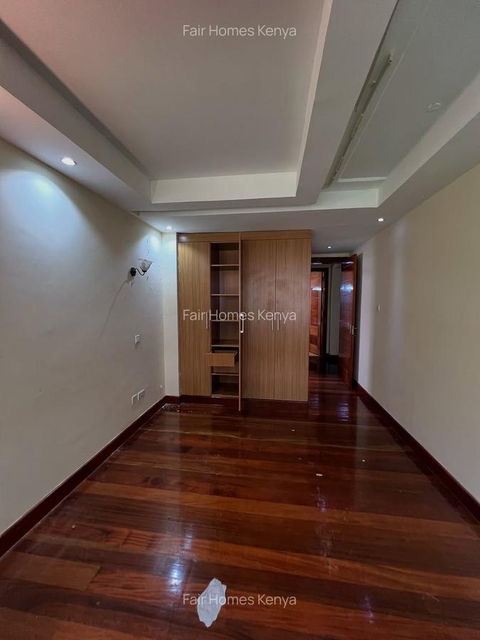 5 Bed Townhouse with En Suite at Mzima Springs - 4