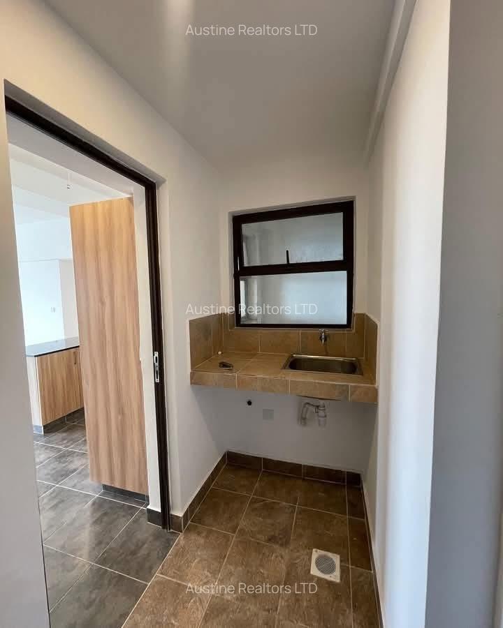 3 Bed Apartment with En Suite at Kindaruma Road - 4