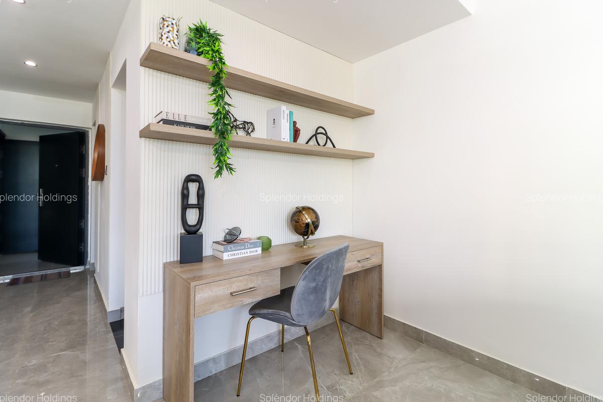 2 Bed Apartment with En Suite in Lavington - 6