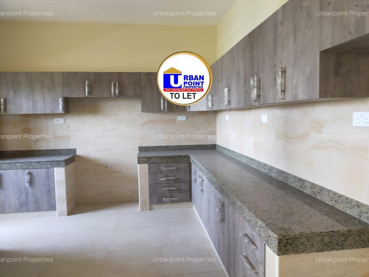 Serviced 3 Bed Apartment with En Suite in Nyali Area - 4