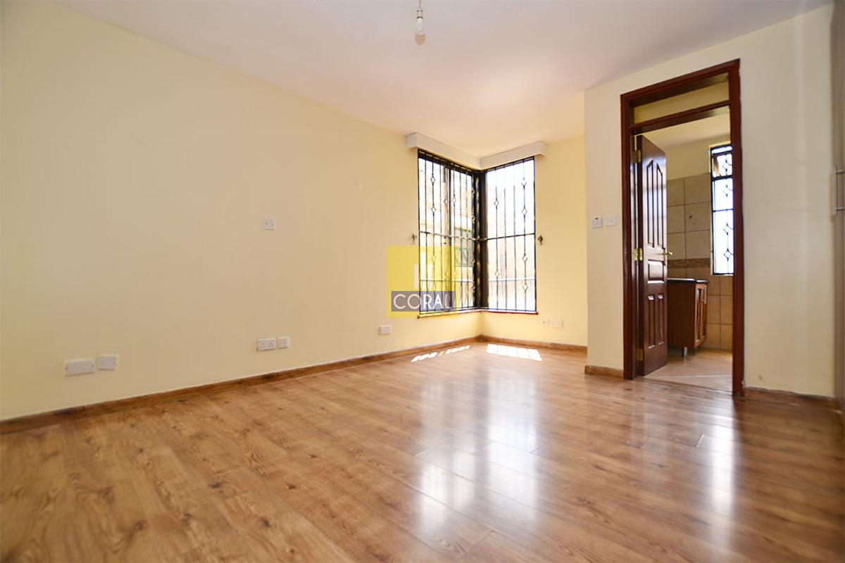 3 Bed Apartment with Lift in Kilimani - 14