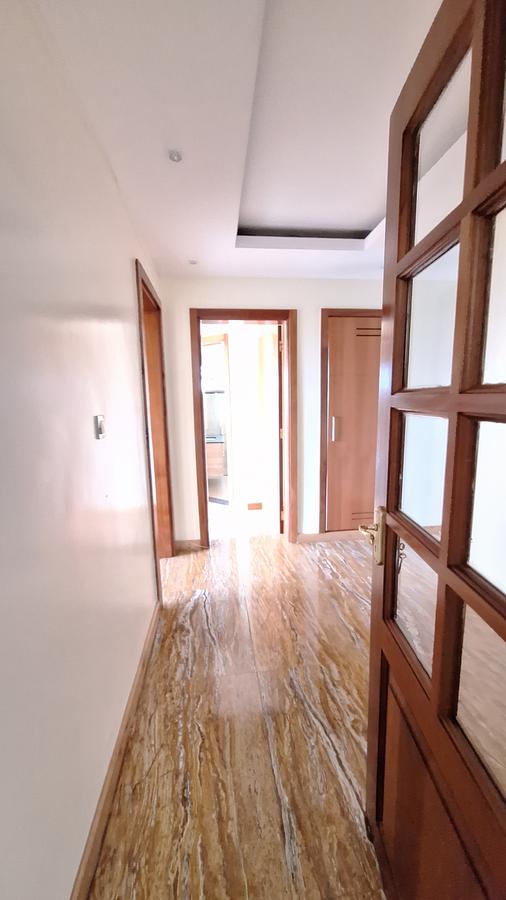 3 Bed Apartment with En Suite at Vihiga Road - 12