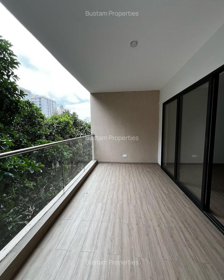 3 Bed Apartment with En Suite in Lavington - 8