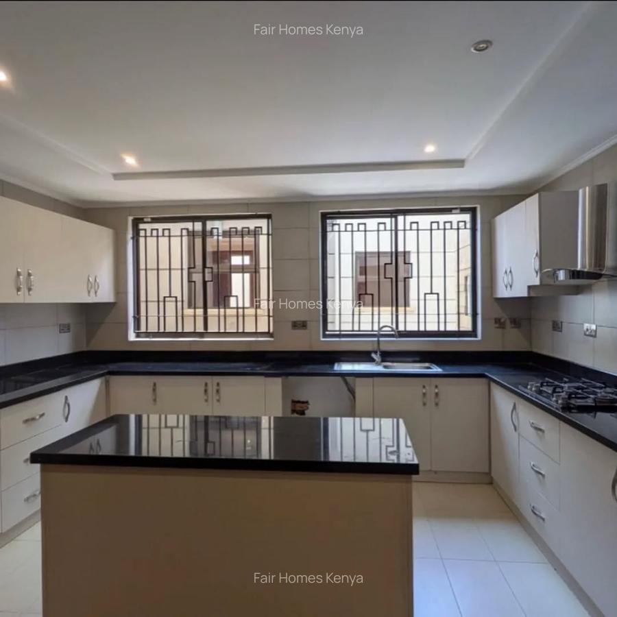 5 Bed Townhouse with En Suite at Mzima Springs - 11