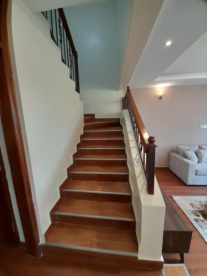 4 Bed Townhouse with En Suite at Five Star Road - 9