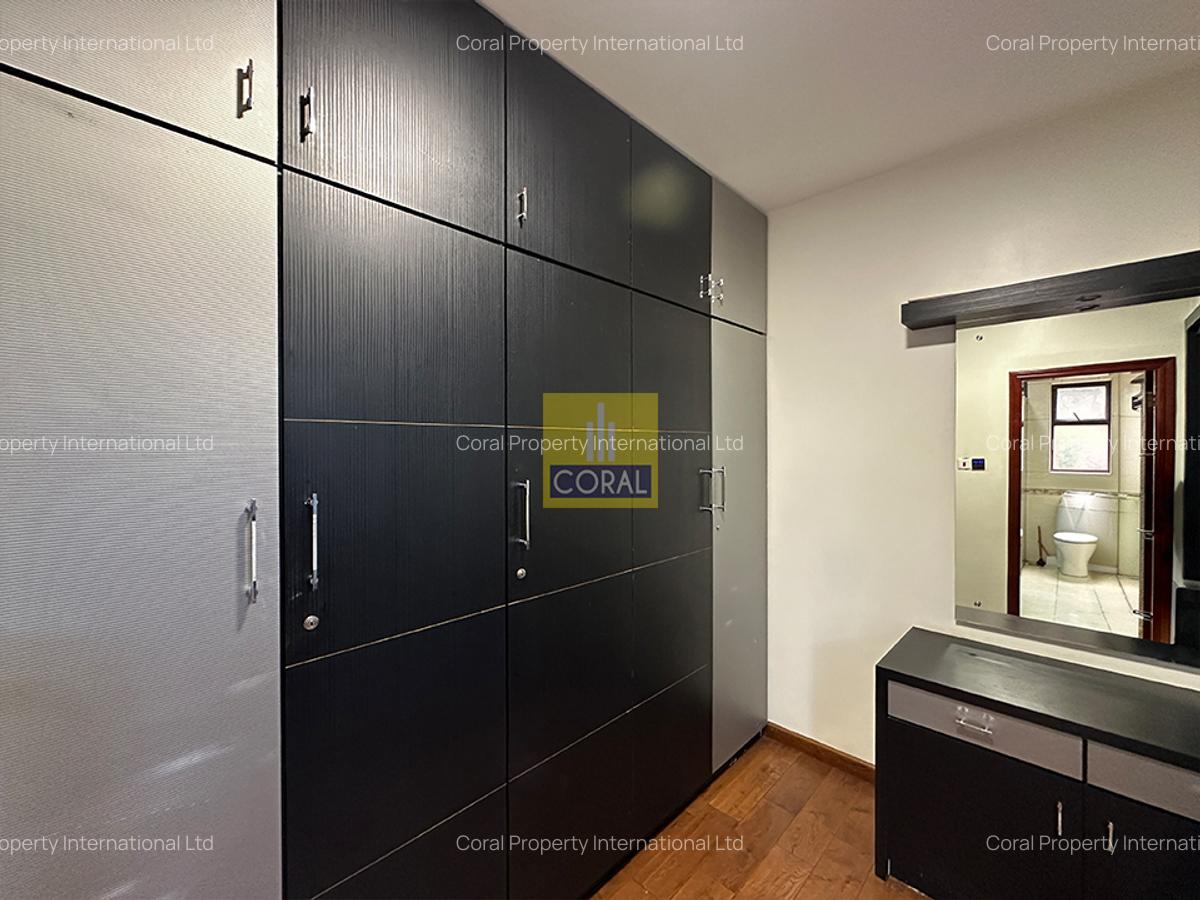 5 Bed Apartment in Rhapta Road - 11