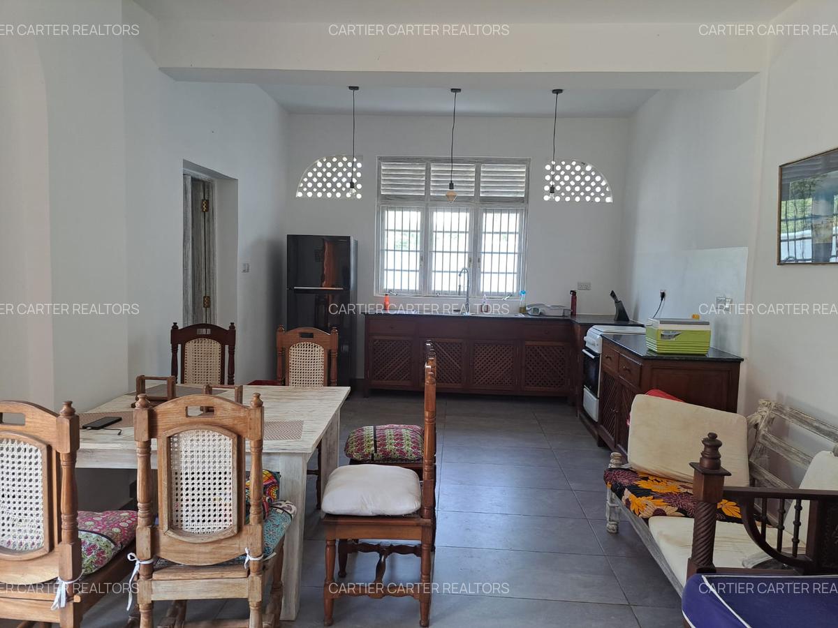 5 Bed Townhouse with En Suite in Diani - 6