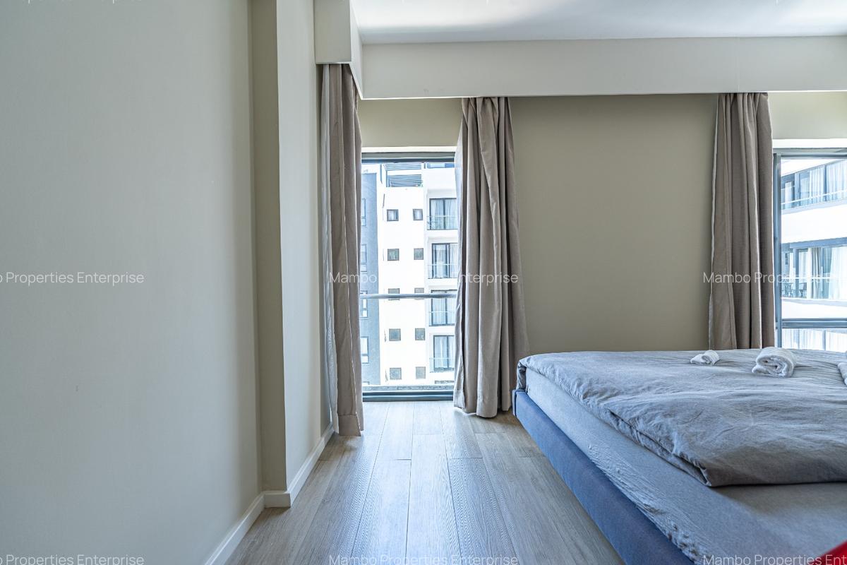 Furnished 2 Bed Apartment with En Suite at Riverside Drive - 12