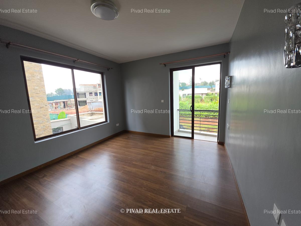 4 Bed Townhouse with En Suite in Runda - 12