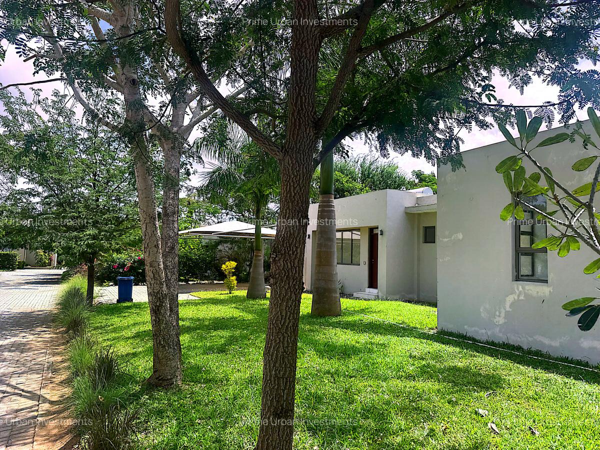 3 Bed House with En Suite at Awali Homes - 17