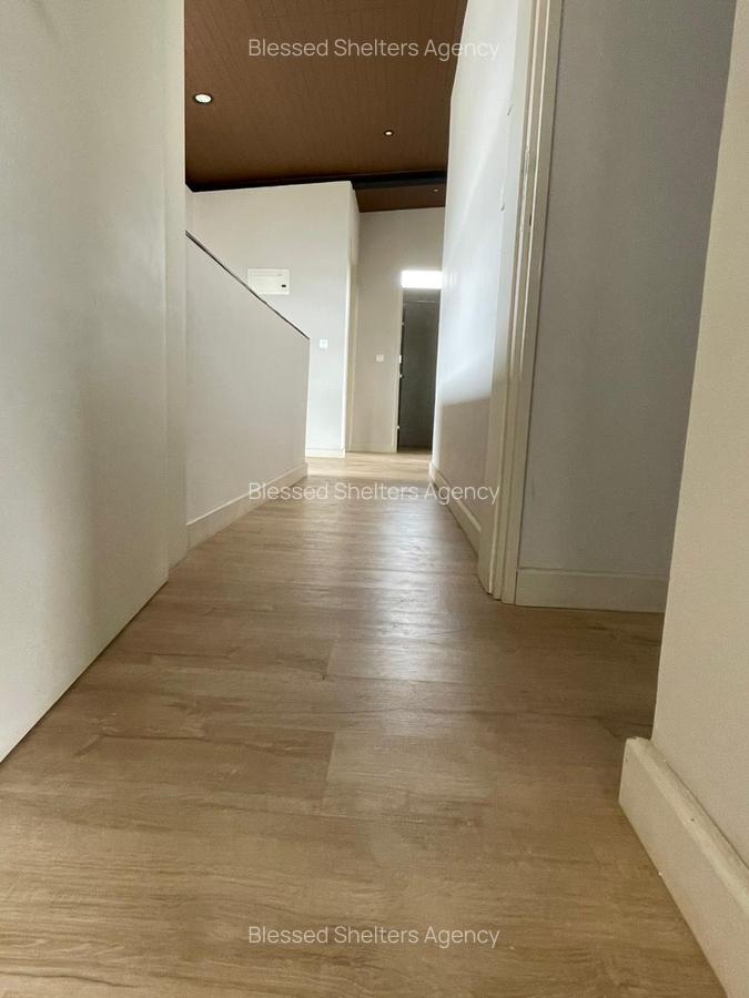 4 Bed Villa with En Suite in Kiambu Road - 17