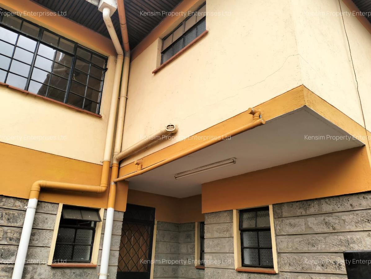 4 Bed Townhouse with En Suite in Lavington - 6