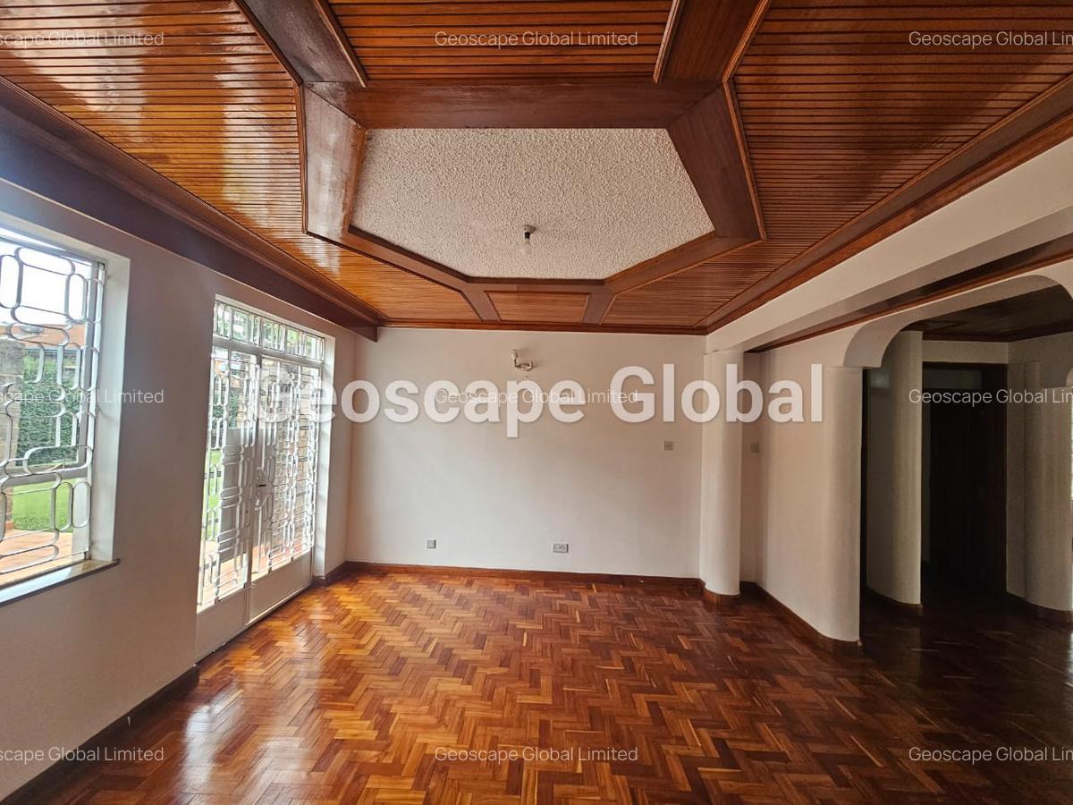 5 Bed House with En Suite in Runda - 5