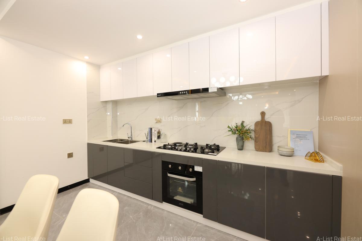 4 Bed Apartment with En Suite at Mandera Road - 4