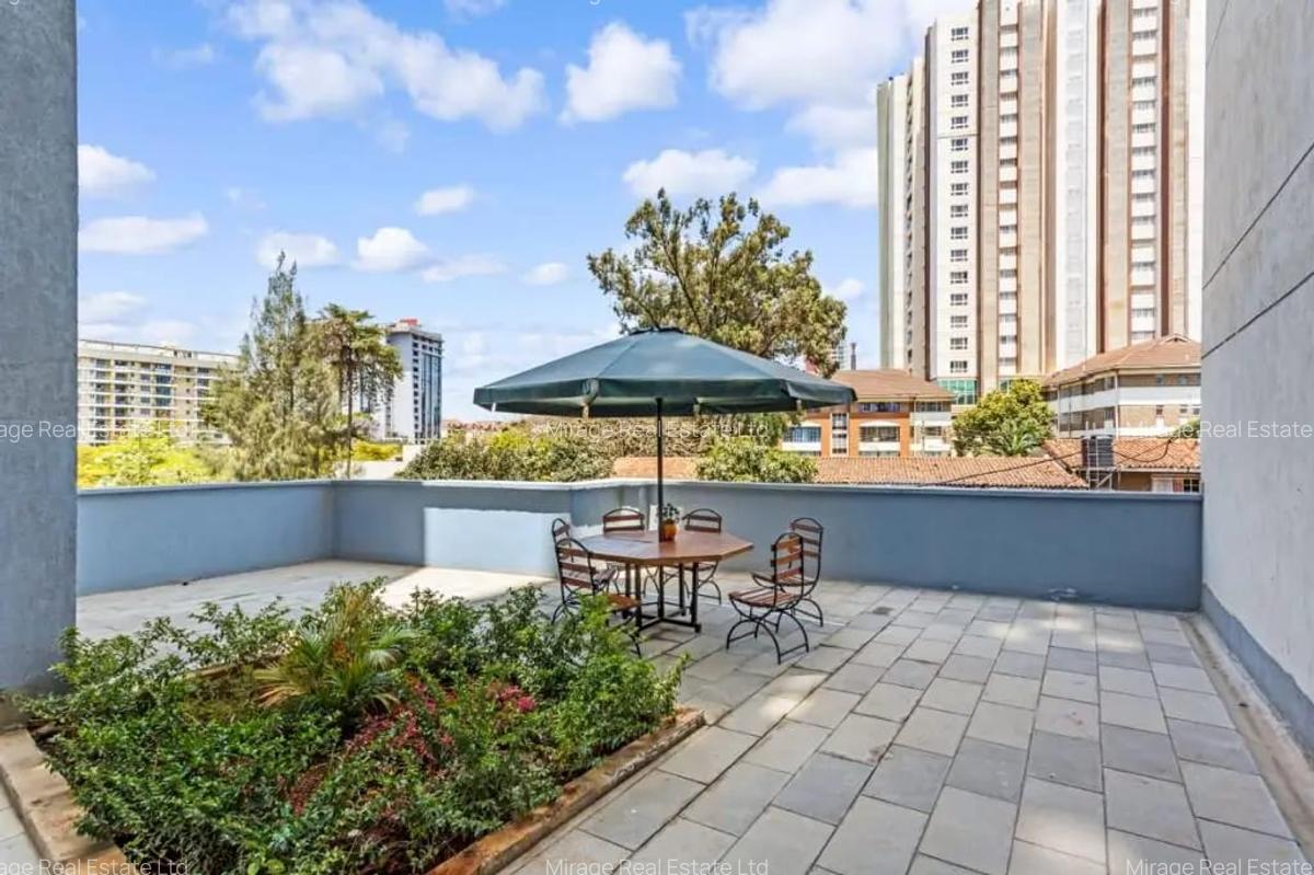 2 Bed Apartment with Gym in Kilimani - 16