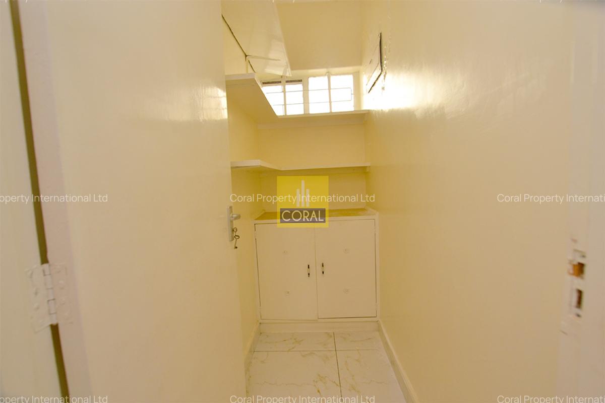 4 Bed Townhouse in Westlands Area - 6