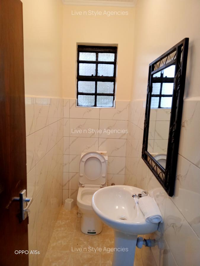 1 Bed House with En Suite in Runda - 6