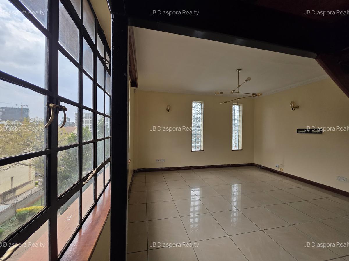 2 Bed Apartment with En Suite at Mvuli Road - 11