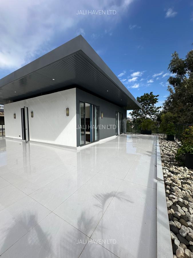 5 Bed Villa with En Suite in Lavington - 19