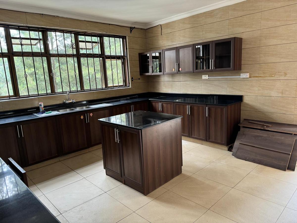 5 Bed House with En Suite at Old Kitisuru - 14