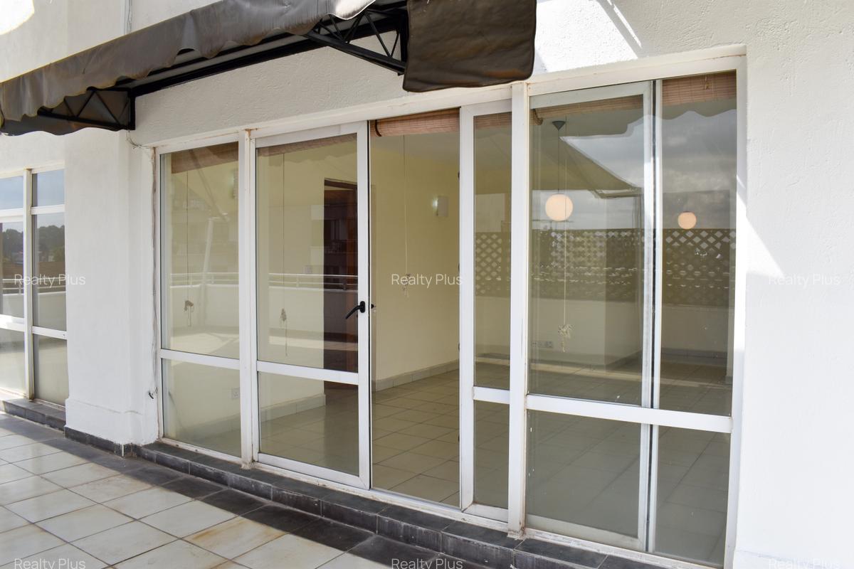 4 Bed Apartment with En Suite in Riara Road - 5