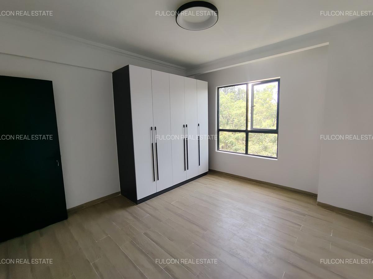 2 Bed Apartment with En Suite in Westlands Area - 3