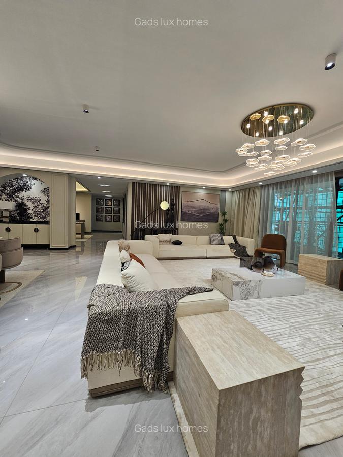 3 Bed Apartment with En Suite at Othaya - 2