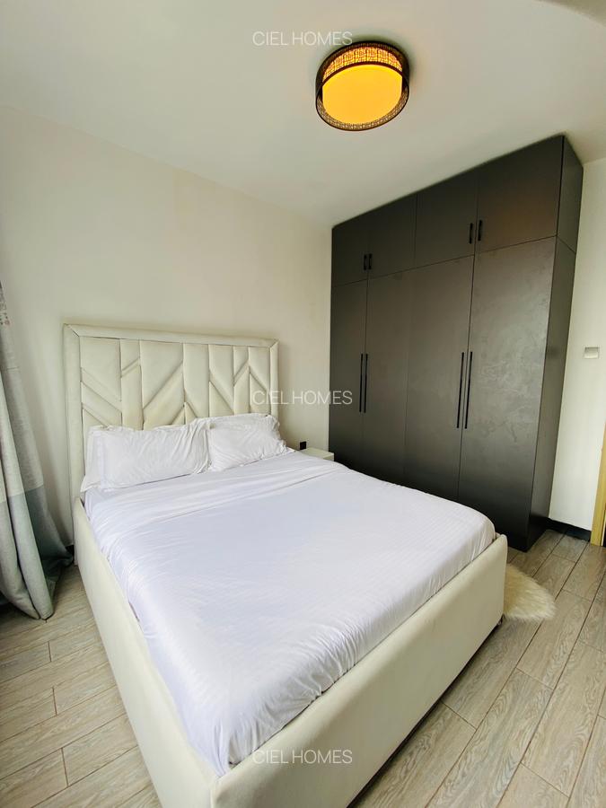 Furnished 2 Bed Apartment with En Suite at Wood Avenue - 15