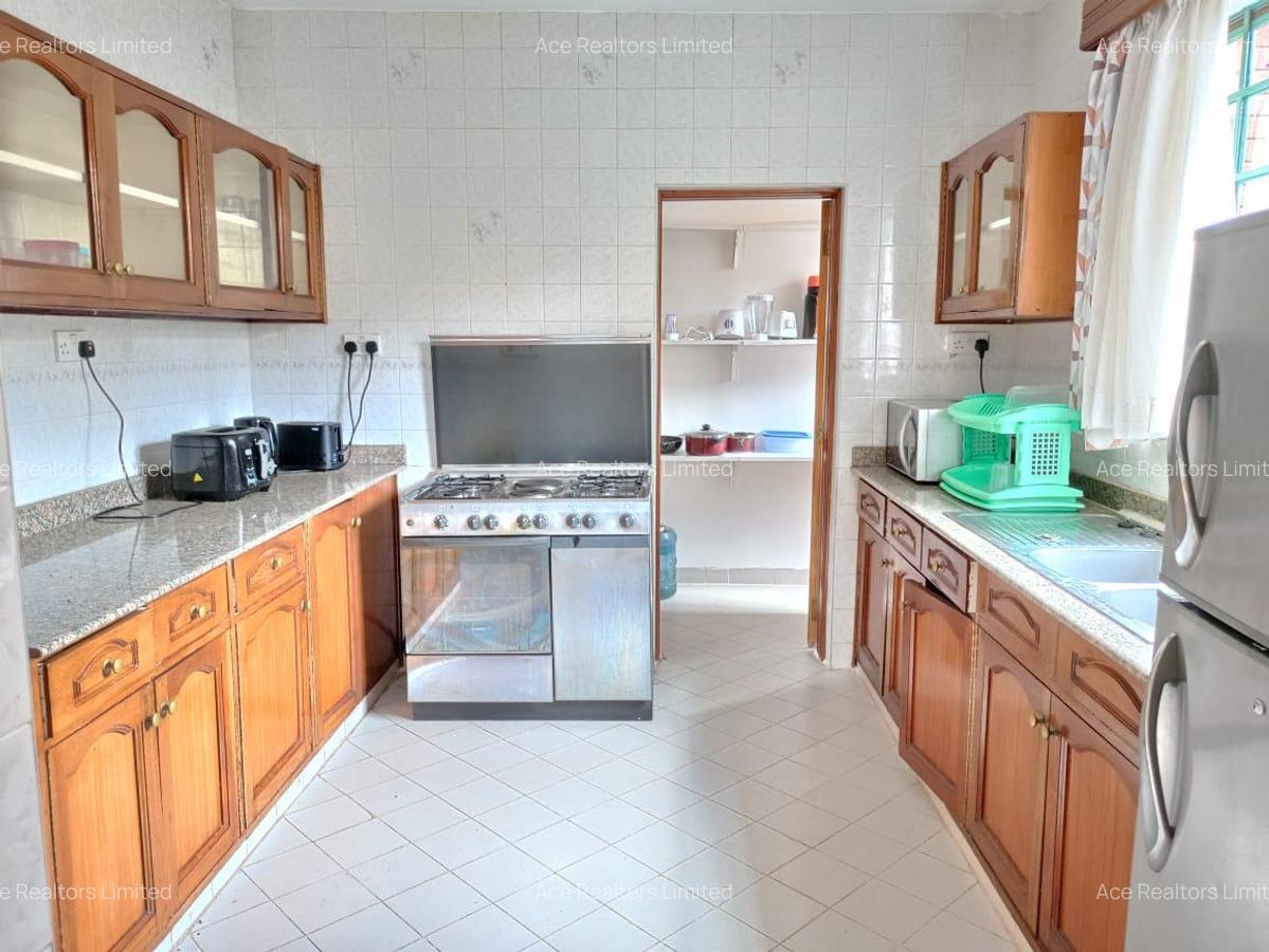 Furnished 3 Bed Apartment with En Suite at Rhapta Road Westlands Nairobi - 2