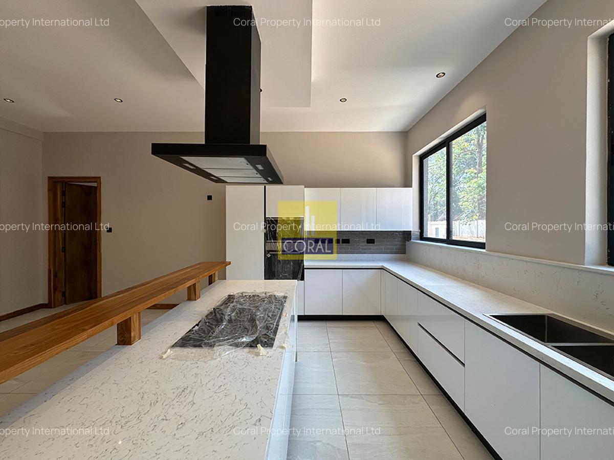 4 Bed Apartment in Loresho - 6