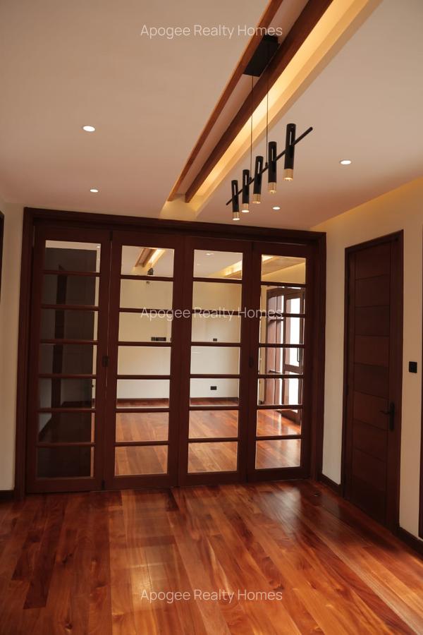 5 Bed House with En Suite at Runda - 17