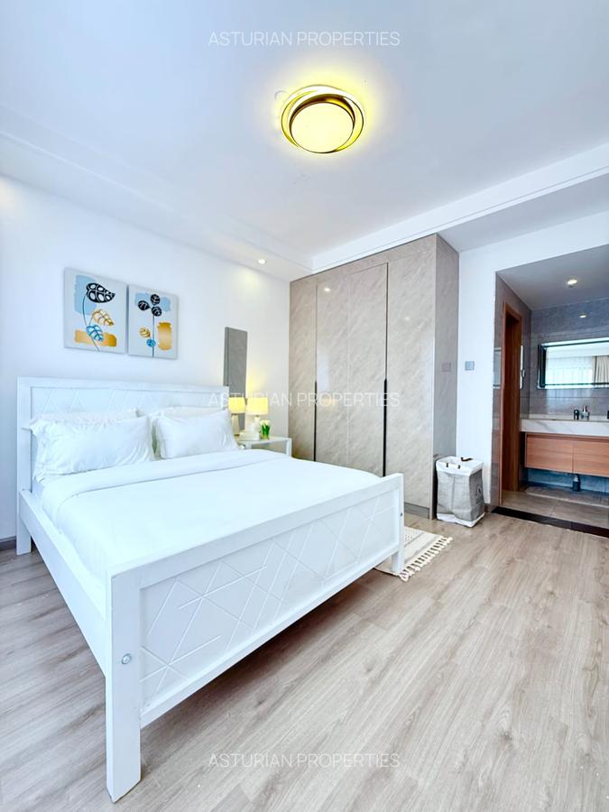 Furnished 3 Bed Apartment with En Suite in Riverside - 3