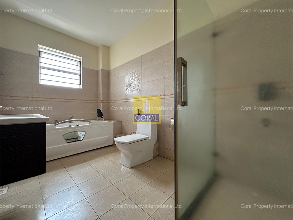 4 Bed Apartment in Parklands - 13