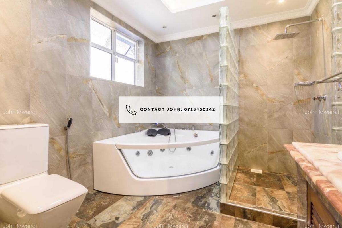 5 Bed Villa with En Suite in Runda - 8