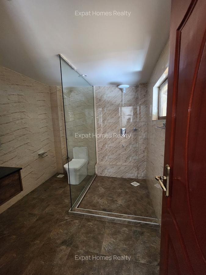 3 Bed Villa with Backup Generator in Riverside - 8