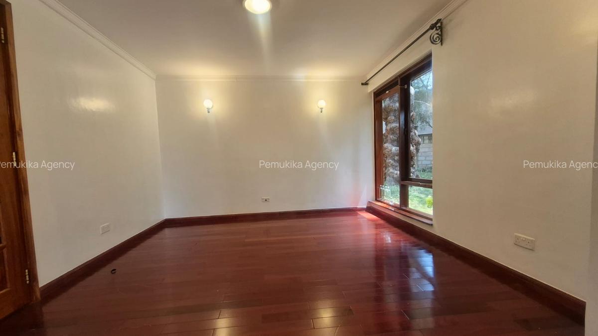 5 Bed House with En Suite at Miotoni - 15
