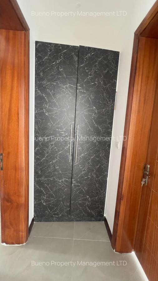 2 Bed Apartment with En Suite in Kilimani - 11